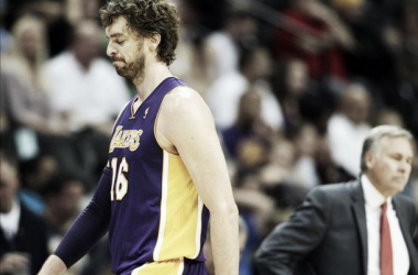 Pau Gasol tiene un esguince leve en el tobillo derecho