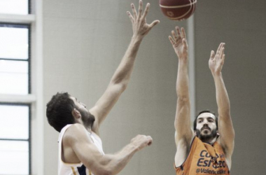 Valencia Basket supera con nota el primer test de pretemporada