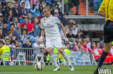 Pepe vuelve a una lista de la que se caen Ramos y Navas