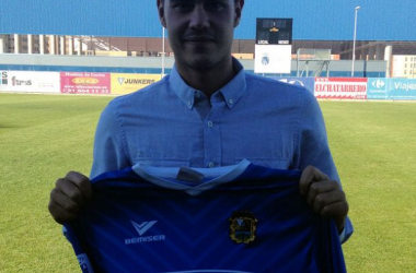 El CF Fuenlabrada incorpora al portero Álvaro Peral