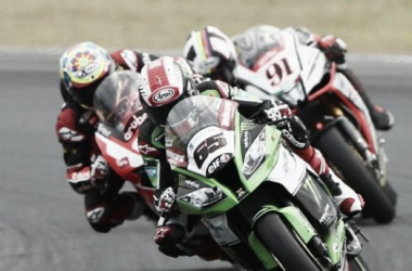 Primera carrera de Superbikes del GP de Tailandia 2015