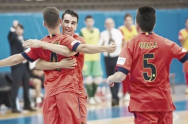 El Barça B sigue a la cabeza de la Segunda División