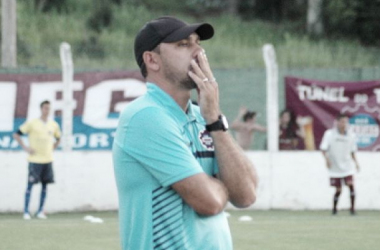Após derrota para o Grêmio, técnico Picoli deixa o comando do Caxias