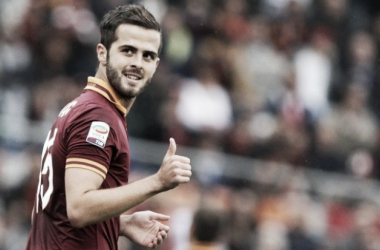 Pjanic favourite to leave Roma, possible replacements list