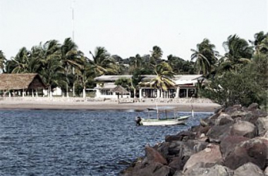 Desaparece joven futbolista ocotlense en playa El Borrego de San Blas, Nayarit