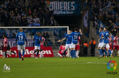 UD Almería - Real Oviedo: ganar para no estancarse