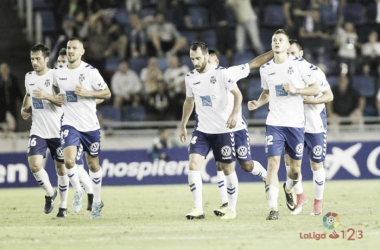 Ojeando al rival: CD Tenerife, otro equipo irregular