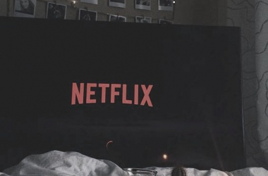 Netflix
pone a prueba una novedad: un botón que reproduce episodios de forma aleatoria