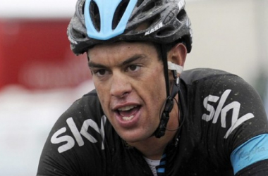 Richie Porte gana en medio del diluvio de Itzulia