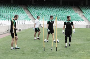 El Betis, con todos menos Verdú, Juan Carlos y Rubén Castro