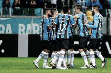 Grêmio supera Ponte Preta com virada e reduz diferença em relação ao líder Corinthians