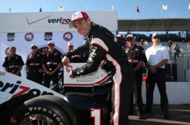 IndyCar: Power On Pole in St. Petersburg