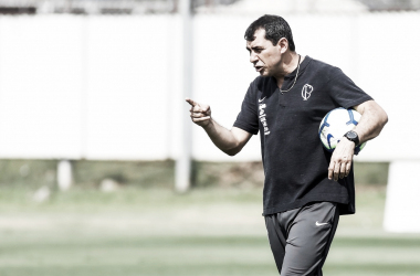 Corinthians se prepara para  duelo contra o Fluminense com a volta de Fagner e Sornoza