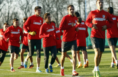 Primer entrenamiento del Atlético en Argentina