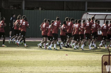 Jémez convoca a 22 jugadores para el partido de homenaje a Mikel Labaka