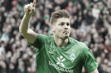 Watford sign Werder Bremen defender