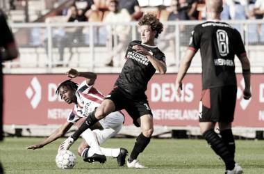 Goals and Highlights Willem II vs PSV (2-1)
