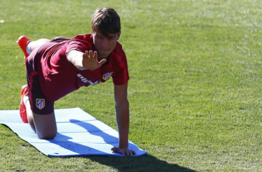 Óliver, Jota y Manquillo, ausentes para negociar su salida