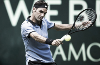 Federer se reencuentra con la victoria en Halle