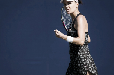 Radwanska supera dificuldades, vira contra Gavrilova e segue em Eastbourne