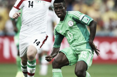 Azeez y Nigeria siguen adelante en el Mundial de Brasil