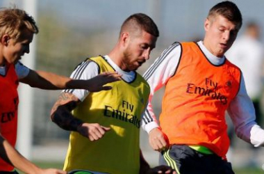 Sergio Ramos vuelve a entrenar con el grupo