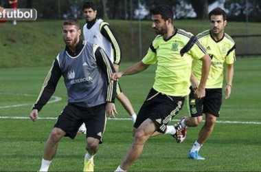 Largas colas para ver entrenar a la selección