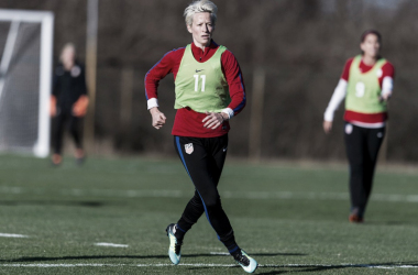 Megan Rapinoe out, Amy Rodriguez in for USWNT