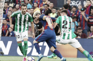 El tercer tiempo: el Barça aplasta a un Betis en construcción