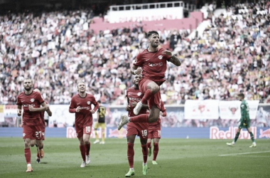 Defesa brilha, Leipzig anula Dortmund e vence em estreia de novo técnico