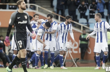 Mikel González cumple ante la ausencia de Iñigo