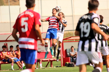 El Recreativo Granada tropieza en casa contra el Cartagena B