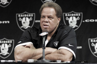 Oakland Raiders and GM Reggie McKenzie agree to 4-year extension