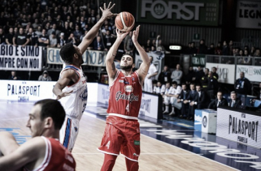 Basket, serie A: Milano nella tana di Torino, Reggio Emilia e Avellino a caccia