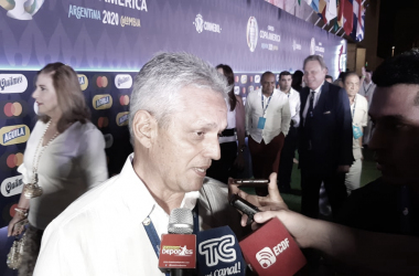 Reinaldo Rueda: “El grupo de
Chile es parejo e intenso”