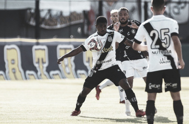 Ponte Preta vence Remo e se afasta da zona de rebaixamento
na Série B