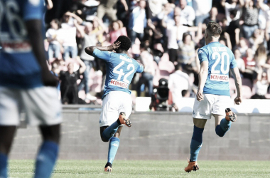 Remontada del Napoli ante Chievo en cuatro minutos