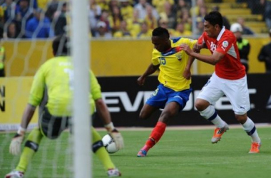 Resultado Chile - Ecuador en Clasificación Mundial Brasil 2014 (2-1)