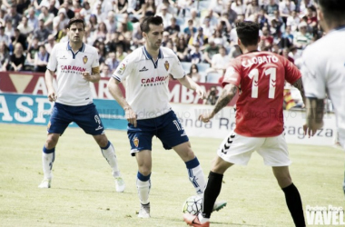 Manu Lanzarote renueva con el Real Zaragoza por una temporada