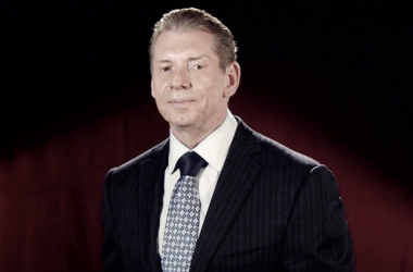Vince McMahon vende parte de WWE