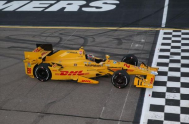 IndyCar: Honda Earns Second Outright Win Of 2015 At Iowa