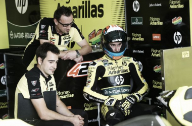 Álex Rins: &quot;Me ha costado mucho adelantar a Simeon&quot;