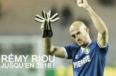 Riou renueva con el Nantes hasta Junio 2018