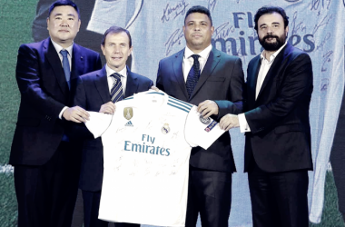 Emilio Butragueño y Ronaldo Nazario visitan China