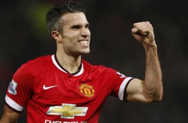 Robin van Persie hails fans as he scores fourth goal in four games to help United smash Liverpool