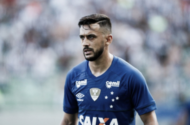 Robinho lamenta derrota do Cruzeiro em clássico e mira duelo decisivo: "Temos que reverter"