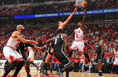 Em jogo emocionante, Bulls vence Nets e está a uma vitória da classificação