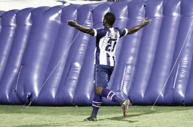 Após gol na estreia, Rodrigão ressalta importância do empate no fim: "Não podemos desistir"