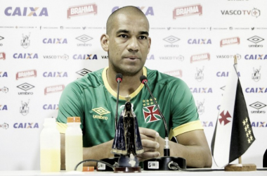 Rodrigo pede apoio diante do Brasil: "Gostaríamos que nosso torcedor comparecesse"