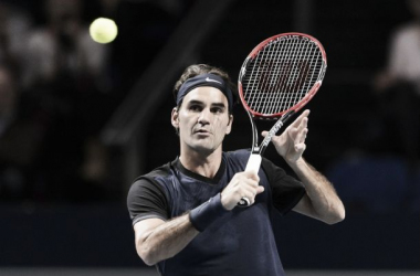 Federer da una clase magistral ante Seppi